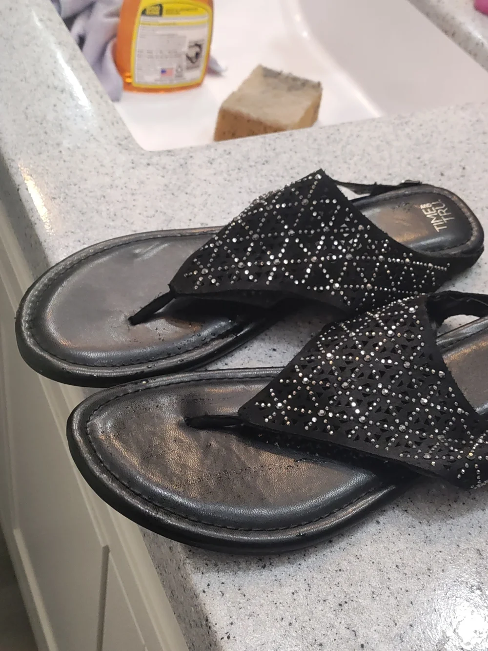 Time and Tru Black🎇🎇✨ Crystal-Accent Thong Sandals